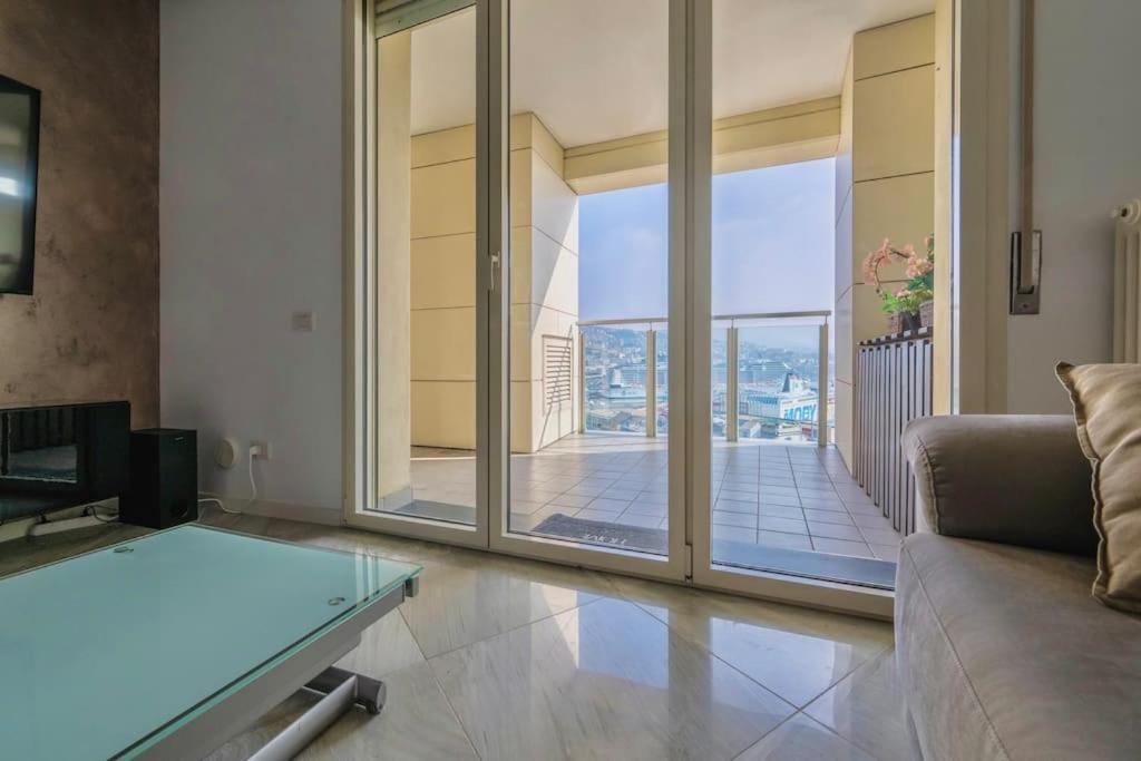 5 Stars Apart Sea View Genua Exterior foto