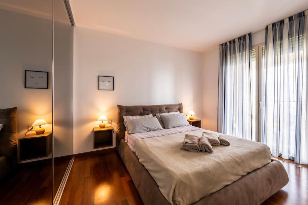 5 Stars Apart Sea View Genua Exterior foto